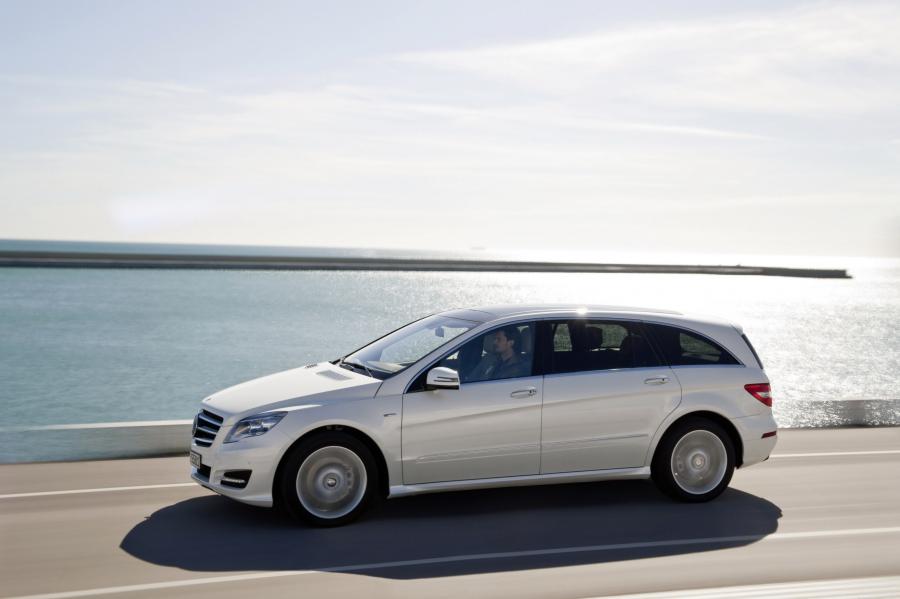  Mercedes-Benz R-Class 2011 года  (фото 55 из 186)